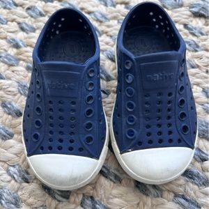 Native Toddler Slides • Navy / 5